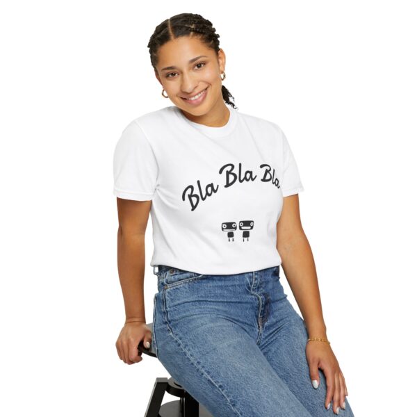 Chic Statement T-Shirt, Casual Wear, Gift for Friends, Everyday Style, Fun Graphic Tee, Birthday Gift - Image 4