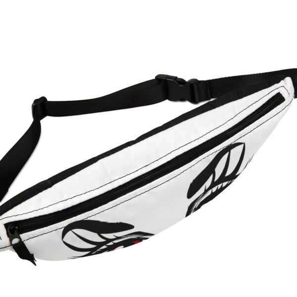 Stylish Fanny Pack with Eye Design, Trendy Bag for Festivals, Summer Outings, Travel Accessories, Unique Gift Idea - Image 2