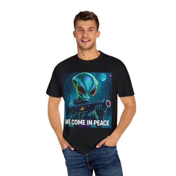 Alien Graphic Tee, Unisex T-Shirt, Science Fiction Shirt, Cool Graphic Tee, Men’s and Women’s Casual Wear, Gift for Alien Lovers - Image 6