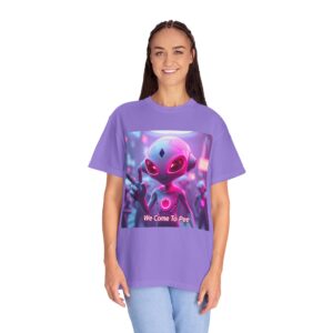 Whimsical Alien T-shirt | Humorous Graphic Tee, Unisex Top, Fun Casual Wear, Gift for Sci-Fi Lovers, Unique Statement Shirt