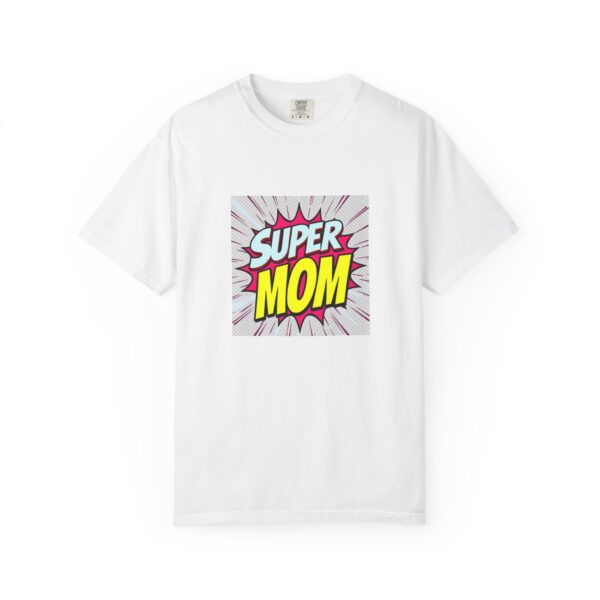 Super Mom Vintage T-Shirt, Gift for Moms, Mother's Day Tee, Unisex Graphic Tee, Casual Wear, Superhero Mom Apparel - Image 4