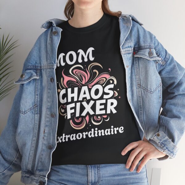 Mom Chaos Fixer Tee, Funny Gift for Moms, Casual T-Shirt, Mother's Day Gift, Everyday Wear, Family Celebration Shirt - Image 7
